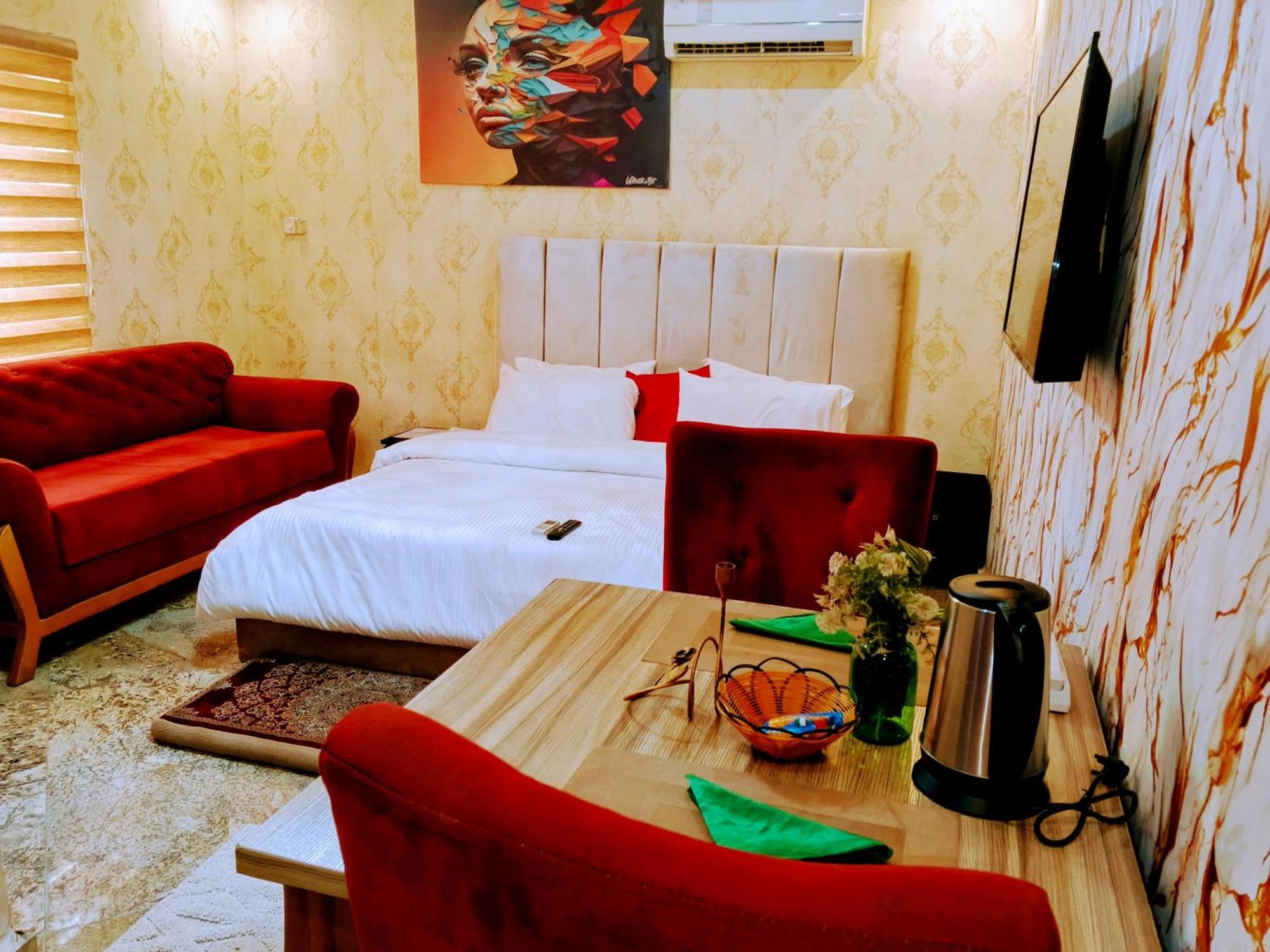 Nuit De Paris Hotel Abuja Eksteriør billede
