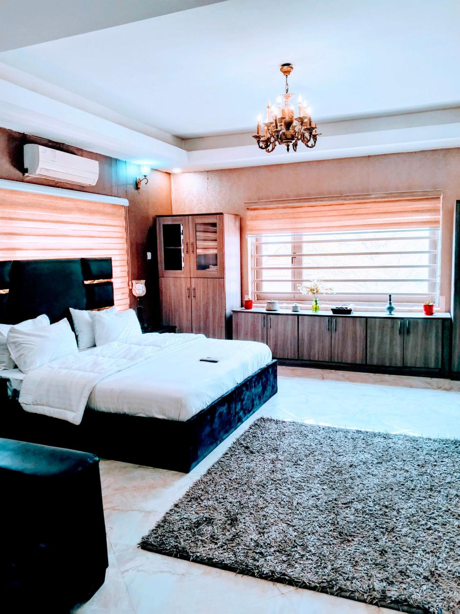 Nuit De Paris Hotel Abuja Eksteriør billede