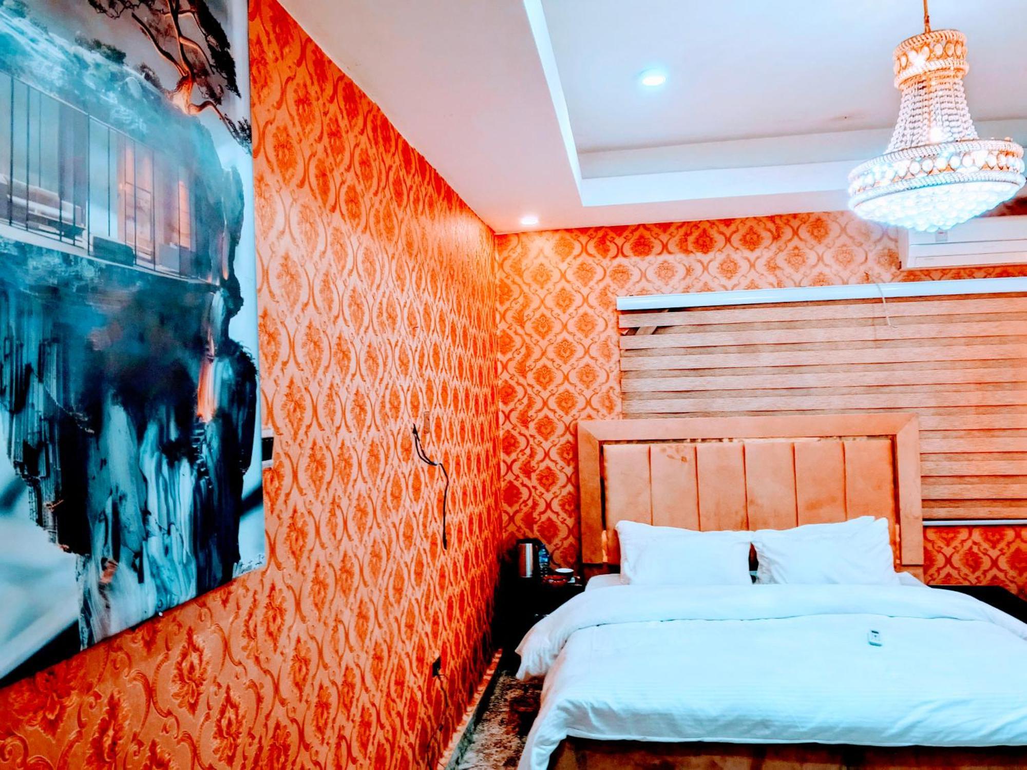 Nuit De Paris Hotel Abuja Eksteriør billede
